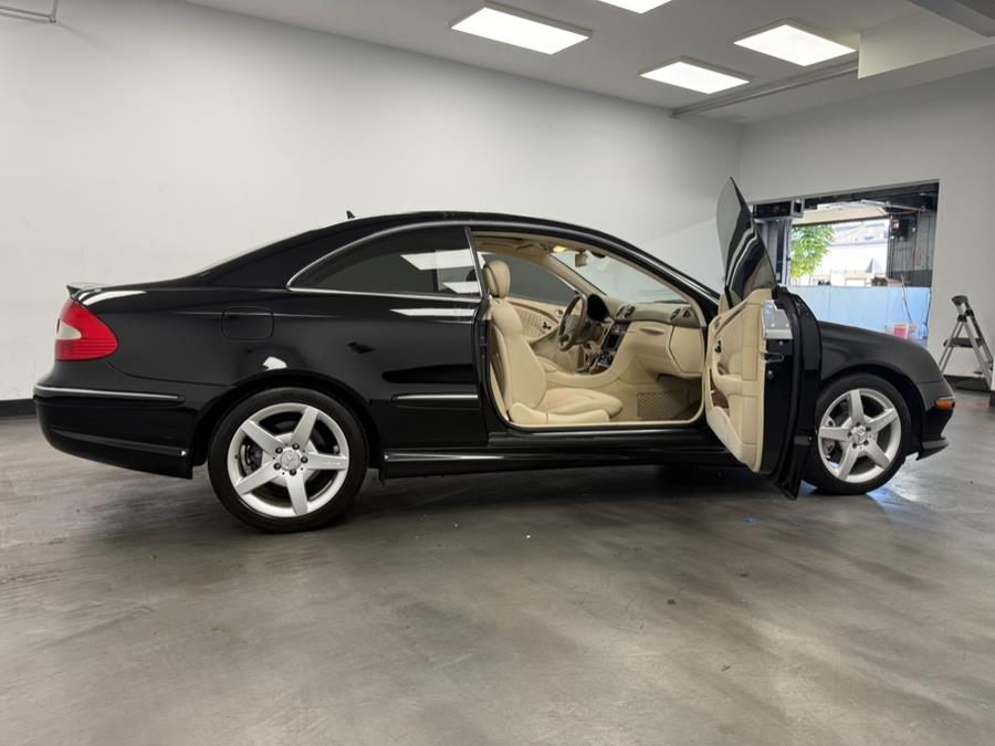 2009 Mercedes-Benz CLK-Class 2dr Cpe 3.5L, available for sale in Elizabeth, New Jersey | M Auto Group. Elizabeth, New Jersey 2009 Mercedes-Benz CLK-Class 2dr Cpe 3.5L, available for sale in Elizabeth, New Jersey | M Auto Group. Elizabeth, New Jersey