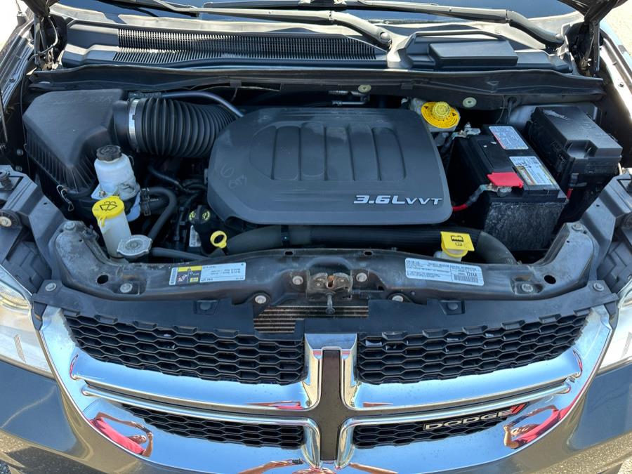 2018 Dodge Grand Caravan SE Plus Wagon, available for sale in Copiague, New York | Great Deal Motors. Copiague, New York 2018 Dodge Grand Caravan SE Plus Wagon, available for sale in Copiague, New York | Great Deal Motors. Copiague, New York