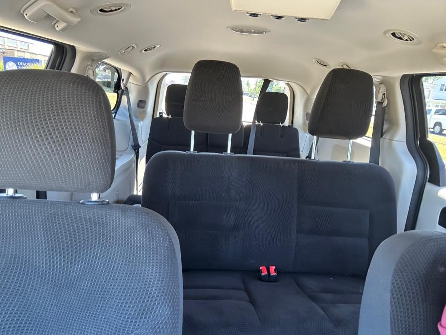 2018 Dodge Grand Caravan SE Plus Wagon, available for sale in Copiague, New York | Great Deal Motors. Copiague, New York 2018 Dodge Grand Caravan SE Plus Wagon, available for sale in Copiague, New York | Great Deal Motors. Copiague, New York