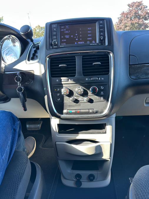 2019 Dodge Grand Caravan SE Wagon, available for sale in Copiague, New York | Great Deal Motors. Copiague, New York 2019 Dodge Grand Caravan SE Wagon, available for sale in Copiague, New York | Great Deal Motors. Copiague, New York