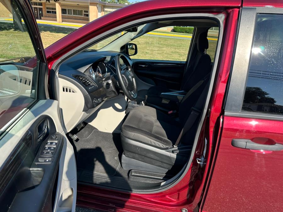 2019 Dodge Grand Caravan SE Wagon, available for sale in Copiague, New York | Great Deal Motors. Copiague, New York 2019 Dodge Grand Caravan SE Wagon, available for sale in Copiague, New York | Great Deal Motors. Copiague, New York