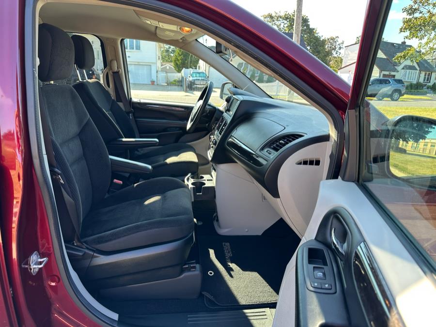 2019 Dodge Grand Caravan SE Wagon, available for sale in Copiague, New York | Great Deal Motors. Copiague, New York 2019 Dodge Grand Caravan SE Wagon, available for sale in Copiague, New York | Great Deal Motors. Copiague, New York