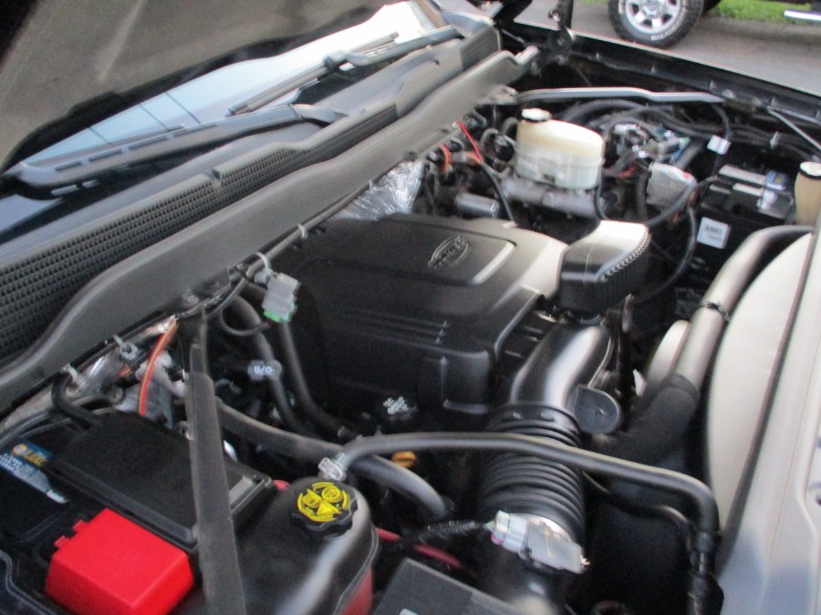 2015 Chevrolet Silverado 2500HD Built After Aug 14 4WD Crew Cab 153.7" LTZ, available for sale in Suffield, Connecticut | Suffield Auto LLC. Suffield, Connecticut 2015 Chevrolet Silverado 2500HD Built After Aug 14 4WD Crew Cab 153.7" LTZ, available for sale in Suffield, Connecticut | Suffield Auto LLC. Suffield, Connecticut