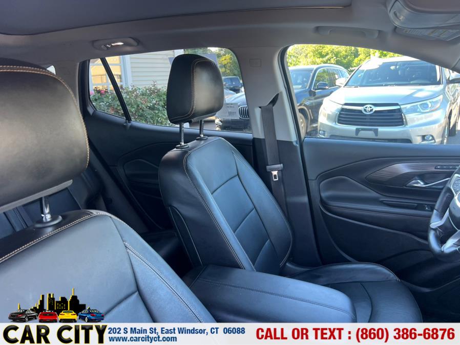 2018 GMC Terrain AWD 4dr SLT, available for sale in East Windsor, Connecticut | Car City LLC. East Windsor, Connecticut 2018 GMC Terrain AWD 4dr SLT, available for sale in East Windsor, Connecticut | Car City LLC. East Windsor, Connecticut