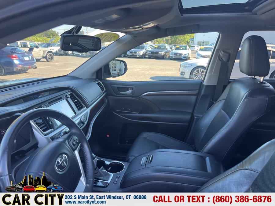 2014 Toyota Highlander AWD 4dr V6 Limited (Natl), available for sale in East Windsor, Connecticut | Car City LLC. East Windsor, Connecticut 2014 Toyota Highlander AWD 4dr V6 Limited (Natl), available for sale in East Windsor, Connecticut | Car City LLC. East Windsor, Connecticut