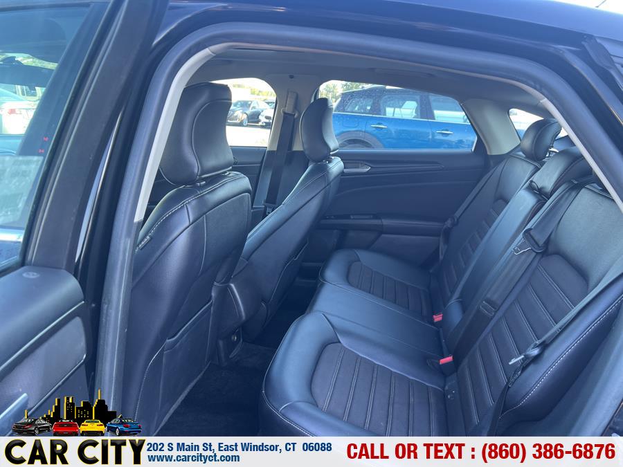 2018 Ford Fusion SE FWD, available for sale in East Windsor, Connecticut | Car City LLC. East Windsor, Connecticut 2018 Ford Fusion SE FWD, available for sale in East Windsor, Connecticut | Car City LLC. East Windsor, Connecticut