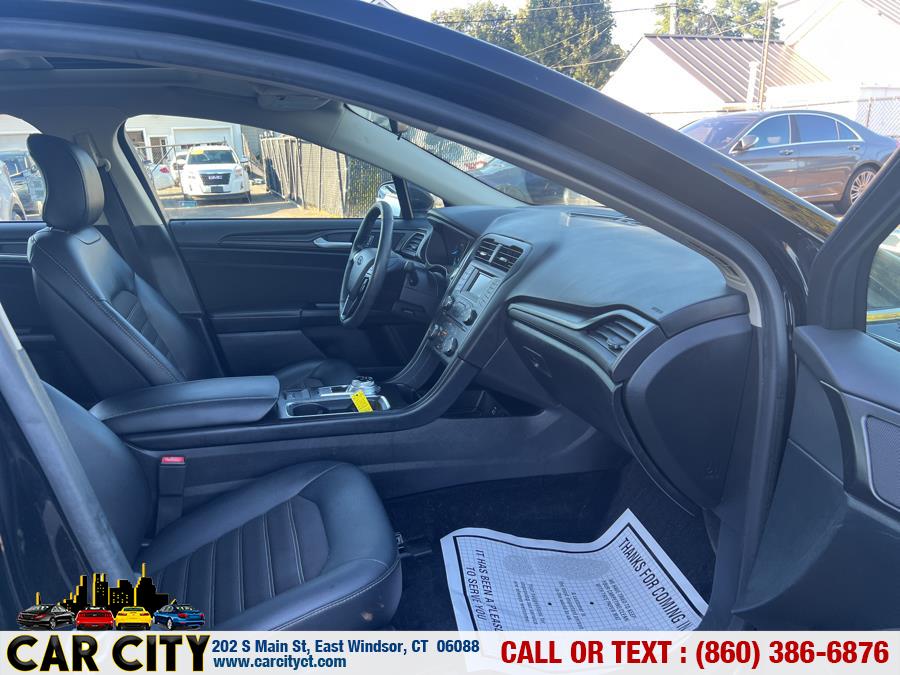 2018 Ford Fusion SE FWD, available for sale in East Windsor, Connecticut | Car City LLC. East Windsor, Connecticut 2018 Ford Fusion SE FWD, available for sale in East Windsor, Connecticut | Car City LLC. East Windsor, Connecticut