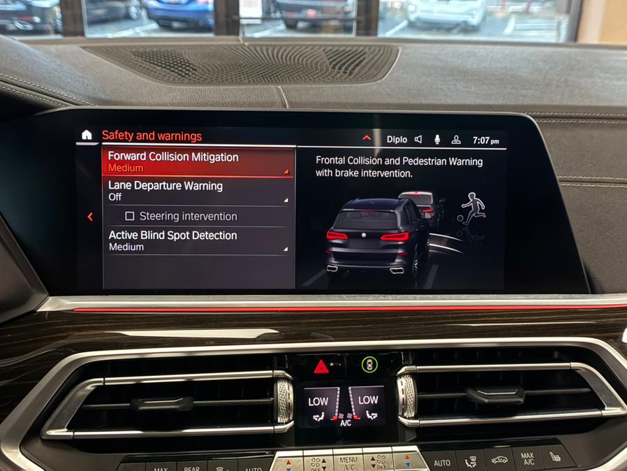 2021 BMW X5 xDrive40i Sports Activity Vehicle, available for sale in Massapequa Park, New York | Power Motors East. Massapequa Park, New York 2021 BMW X5 xDrive40i Sports Activity Vehicle, available for sale in Massapequa Park, New York | Power Motors East. Massapequa Park, New York