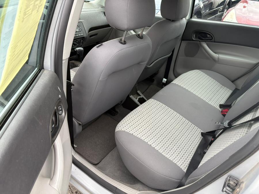 2007 Ford Focus 4dr Sdn SE, available for sale in East Windsor, Connecticut | CT Car Co LLC. East Windsor, Connecticut 2007 Ford Focus 4dr Sdn SE, available for sale in East Windsor, Connecticut | CT Car Co LLC. East Windsor, Connecticut
