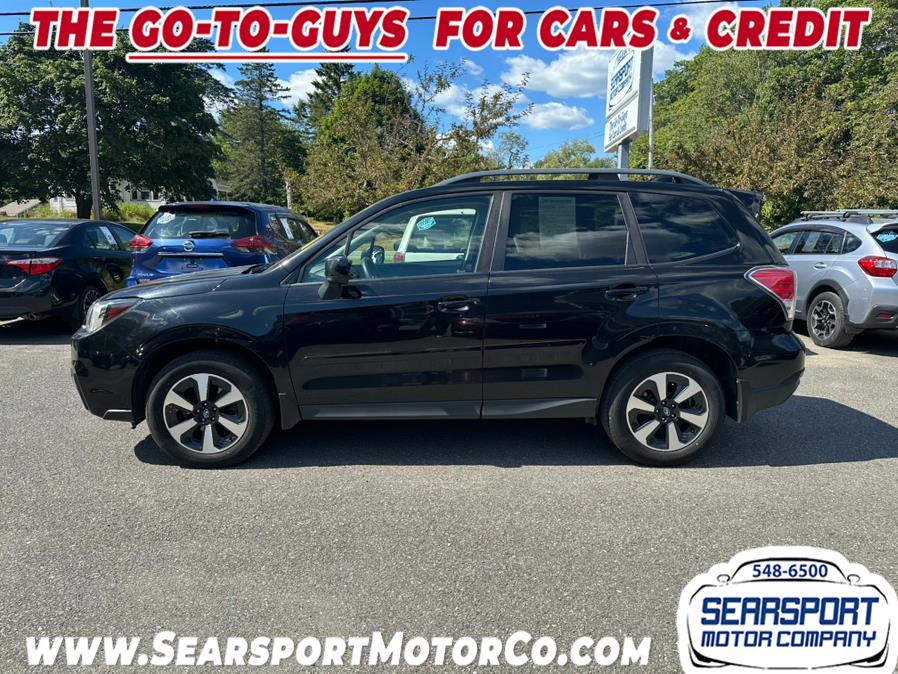 2017 Subaru Forester 2.5i Premium photo 3