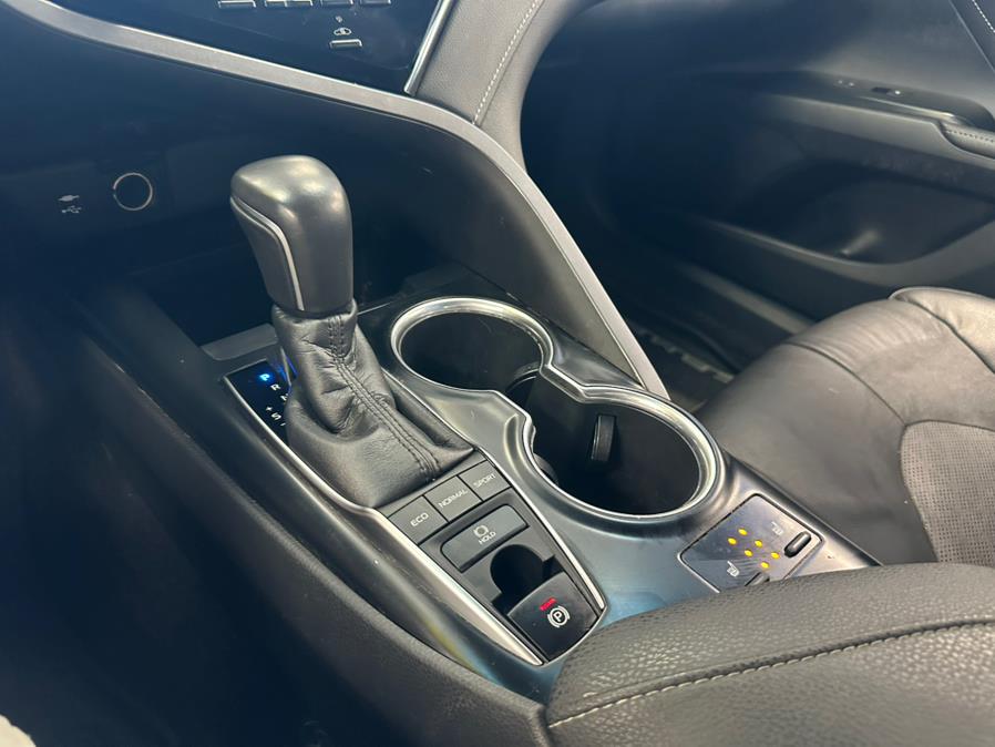 2018 Toyota Camry XSE Auto (Natl), available for sale in Inwood, New York | 5 Towns Drive. Inwood, New York 2018 Toyota Camry XSE Auto (Natl), available for sale in Inwood, New York | 5 Towns Drive. Inwood, New York