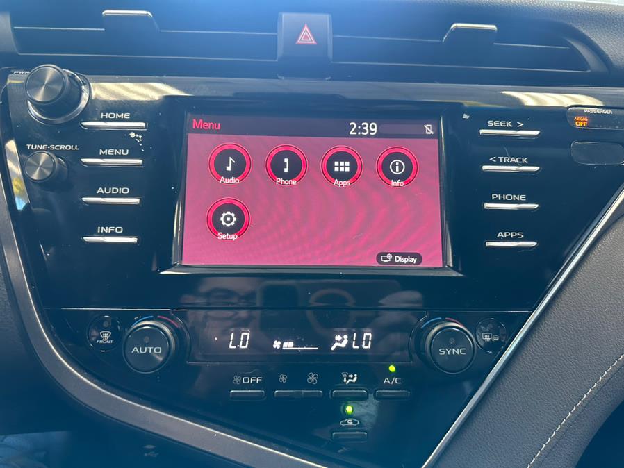 2018 Toyota Camry XSE Auto (Natl), available for sale in Inwood, New York | 5 Towns Drive. Inwood, New York 2018 Toyota Camry XSE Auto (Natl), available for sale in Inwood, New York | 5 Towns Drive. Inwood, New York