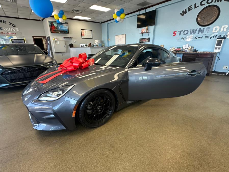 2022 Toyota GR86 Premium Manual (Natl), available for sale in Inwood, New York | 5 Towns Drive. Inwood, New York 2022 Toyota GR86 Premium Manual (Natl), available for sale in Inwood, New York | 5 Towns Drive. Inwood, New York