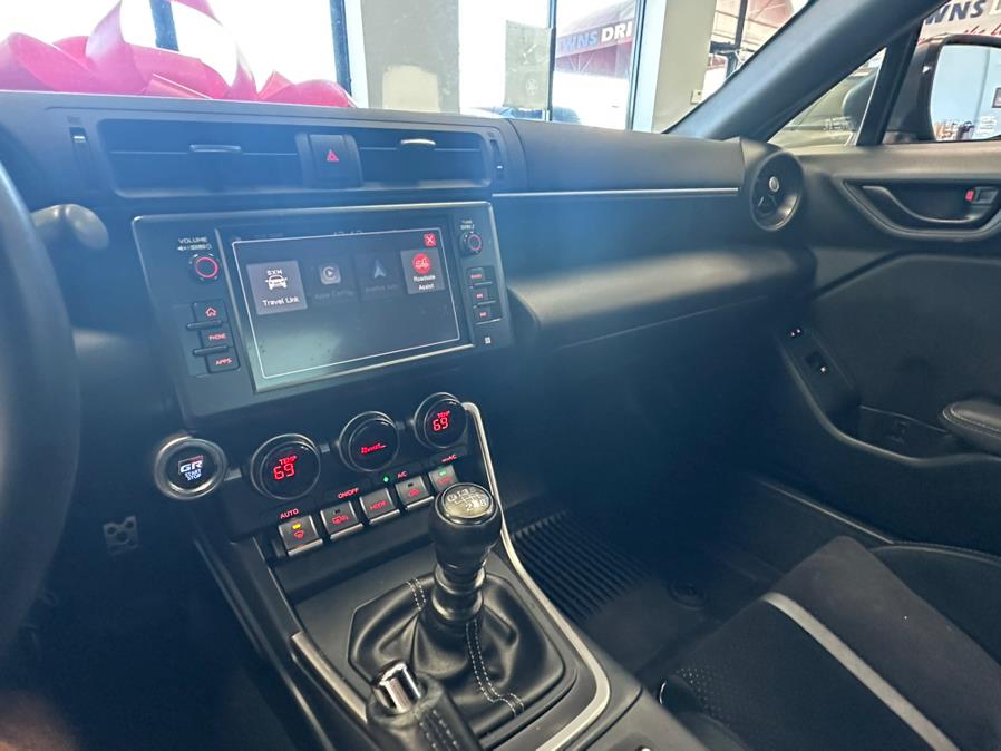 2022 Toyota GR86 Premium Manual (Natl), available for sale in Inwood, New York | 5 Towns Drive. Inwood, New York 2022 Toyota GR86 Premium Manual (Natl), available for sale in Inwood, New York | 5 Towns Drive. Inwood, New York