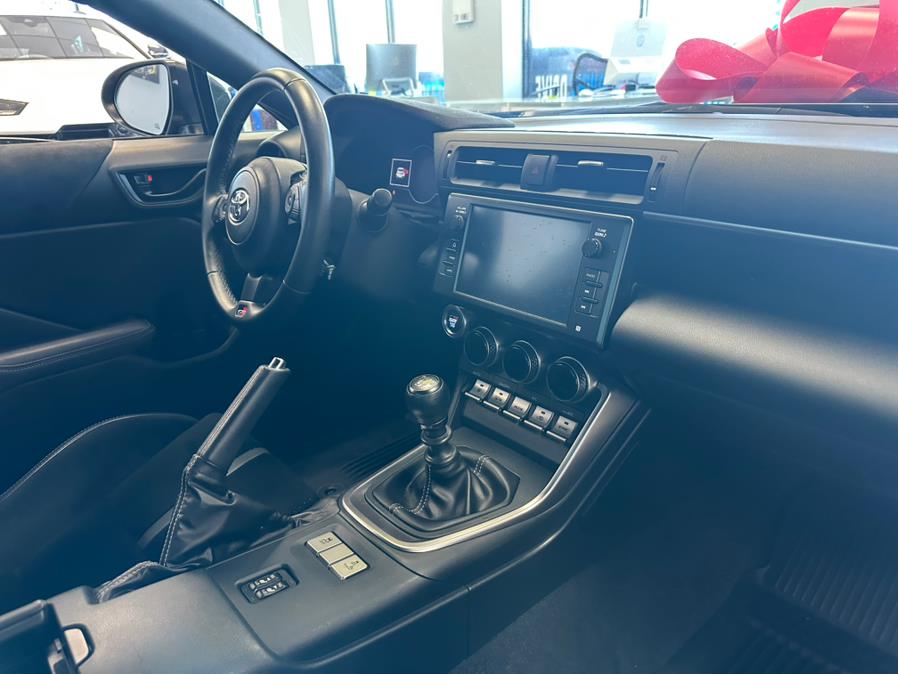 2022 Toyota GR86 Premium Manual (Natl), available for sale in Inwood, New York | 5 Towns Drive. Inwood, New York 2022 Toyota GR86 Premium Manual (Natl), available for sale in Inwood, New York | 5 Towns Drive. Inwood, New York