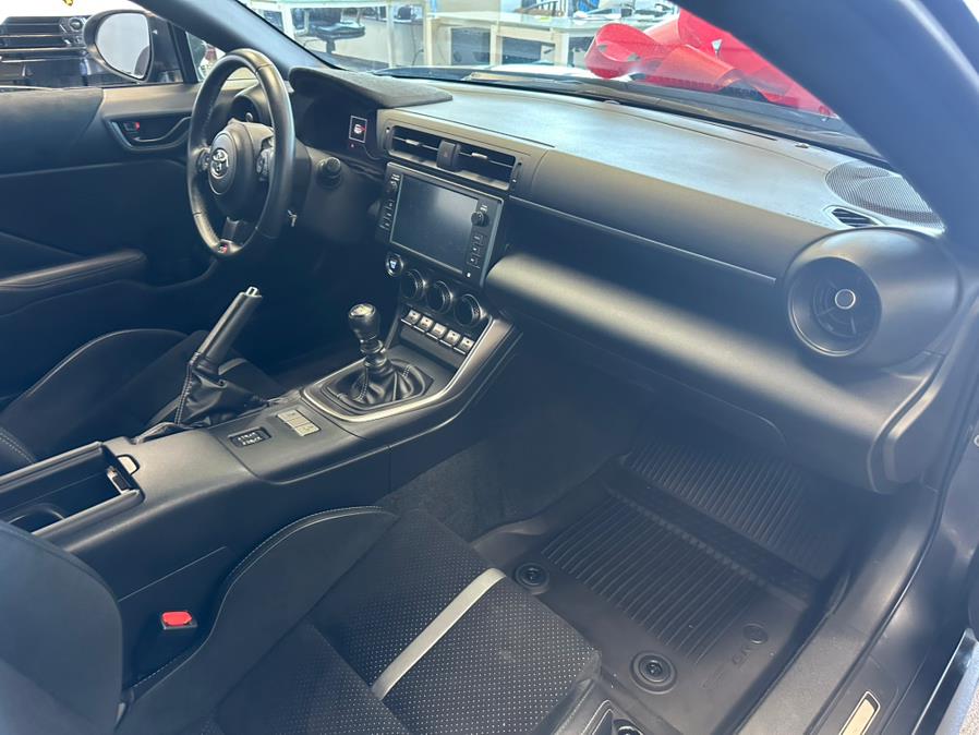 2022 Toyota GR86 Premium Manual (Natl), available for sale in Inwood, New York | 5 Towns Drive. Inwood, New York 2022 Toyota GR86 Premium Manual (Natl), available for sale in Inwood, New York | 5 Towns Drive. Inwood, New York