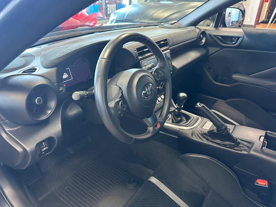 2022 Toyota GR86 Premium Manual (Natl), available for sale in Inwood, New York | 5 Towns Drive. Inwood, New York 2022 Toyota GR86 Premium Manual (Natl), available for sale in Inwood, New York | 5 Towns Drive. Inwood, New York