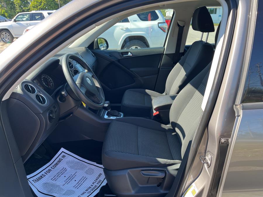 2010 Volkswagen Tiguan AWD 4dr Auto S, available for sale in Bangor , Maine | Pray's Auto Sales . Bangor , Maine 2010 Volkswagen Tiguan AWD 4dr Auto S, available for sale in Bangor , Maine | Pray's Auto Sales . Bangor , Maine