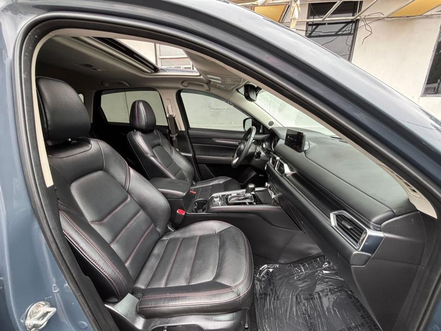 2024 Mazda CX-5 2.5 S Carbon Edition AWD, available for sale in Newark, New Jersey | Champion Auto Sales. Newark, New Jersey 2024 Mazda CX-5 2.5 S Carbon Edition AWD, available for sale in Newark, New Jersey | Champion Auto Sales. Newark, New Jersey