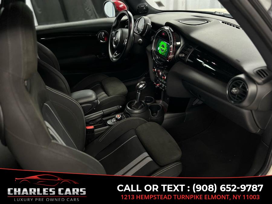 2019 Mini Hardtop 2 Door John Cooper Works, available for sale in Elmont, New York | Charles Cars. Elmont, New York 2019 Mini Hardtop 2 Door John Cooper Works, available for sale in Elmont, New York | Charles Cars. Elmont, New York