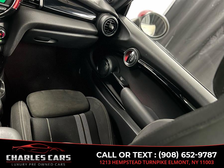 2019 Mini Hardtop 2 Door John Cooper Works, available for sale in Elmont, New York | Charles Cars. Elmont, New York 2019 Mini Hardtop 2 Door John Cooper Works, available for sale in Elmont, New York | Charles Cars. Elmont, New York