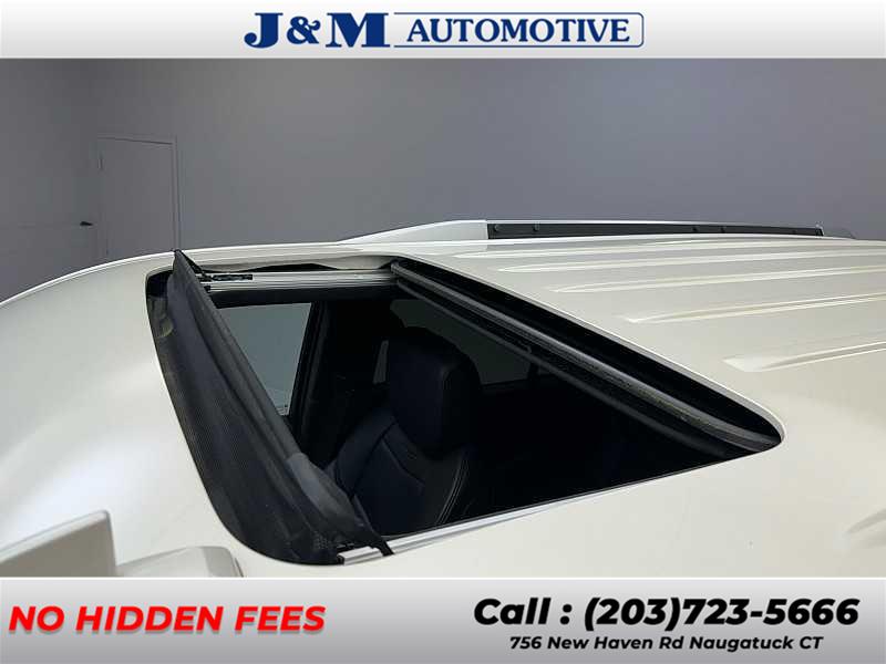 2015 Cadillac Escalade Platinum, available for sale in Naugatuck, Connecticut | J&M Automotive Sls&Svc LLC. Naugatuck, Connecticut 2015 Cadillac Escalade Platinum, available for sale in Naugatuck, Connecticut | J&M Automotive Sls&Svc LLC. Naugatuck, Connecticut
