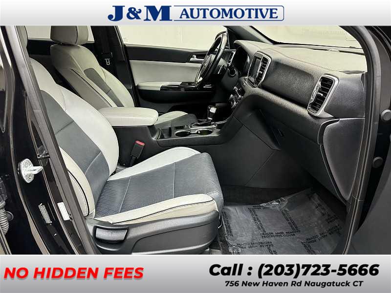 2018 Kia Sportage EX, available for sale in Naugatuck, Connecticut | J&M Automotive Sls&Svc LLC. Naugatuck, Connecticut 2018 Kia Sportage EX, available for sale in Naugatuck, Connecticut | J&M Automotive Sls&Svc LLC. Naugatuck, Connecticut