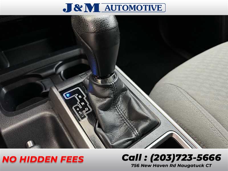 2022 Toyota Tacoma SR5, available for sale in Naugatuck, Connecticut | J&M Automotive Sls&Svc LLC. Naugatuck, Connecticut 2022 Toyota Tacoma SR5, available for sale in Naugatuck, Connecticut | J&M Automotive Sls&Svc LLC. Naugatuck, Connecticut