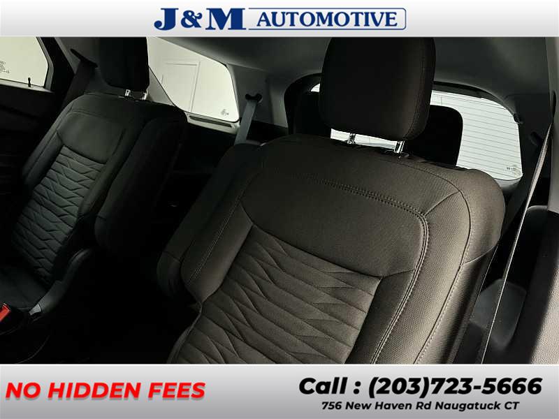 2021 Ford Explorer XLT, available for sale in Naugatuck, Connecticut | J&M Automotive Sls&Svc LLC. Naugatuck, Connecticut 2021 Ford Explorer XLT, available for sale in Naugatuck, Connecticut | J&M Automotive Sls&Svc LLC. Naugatuck, Connecticut