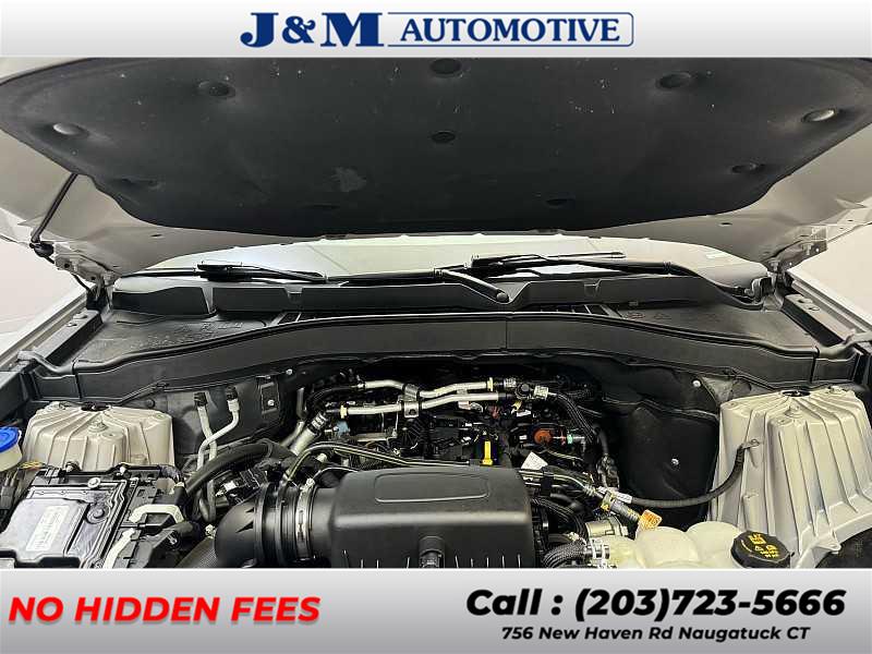 2021 Ford Explorer XLT, available for sale in Naugatuck, Connecticut | J&M Automotive Sls&Svc LLC. Naugatuck, Connecticut 2021 Ford Explorer XLT, available for sale in Naugatuck, Connecticut | J&M Automotive Sls&Svc LLC. Naugatuck, Connecticut