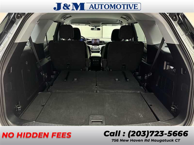 2021 Ford Explorer XLT, available for sale in Naugatuck, Connecticut | J&M Automotive Sls&Svc LLC. Naugatuck, Connecticut 2021 Ford Explorer XLT, available for sale in Naugatuck, Connecticut | J&M Automotive Sls&Svc LLC. Naugatuck, Connecticut
