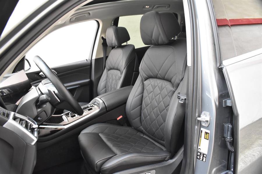 2025 BMW X7 xDrive40i AWD 4dr Sports Activity Vehicle, available for sale in Great Neck, New York | Camy Cars. Great Neck, New York 2025 BMW X7 xDrive40i AWD 4dr Sports Activity Vehicle, available for sale in Great Neck, New York | Camy Cars. Great Neck, New York