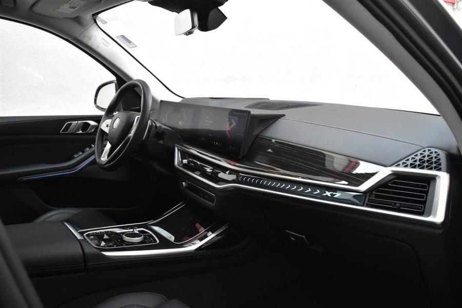 2025 BMW X7 xDrive40i AWD 4dr Sports Activity Vehicle, available for sale in Great Neck, New York | Camy Cars. Great Neck, New York 2025 BMW X7 xDrive40i AWD 4dr Sports Activity Vehicle, available for sale in Great Neck, New York | Camy Cars. Great Neck, New York