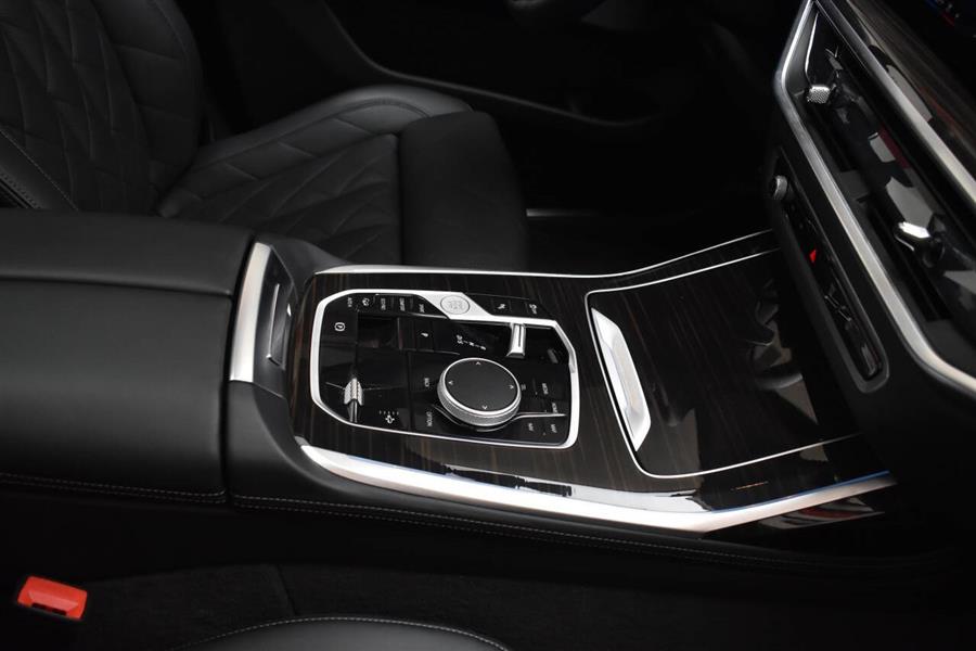 2025 BMW X7 xDrive40i AWD 4dr Sports Activity Vehicle, available for sale in Great Neck, New York | Camy Cars. Great Neck, New York 2025 BMW X7 xDrive40i AWD 4dr Sports Activity Vehicle, available for sale in Great Neck, New York | Camy Cars. Great Neck, New York