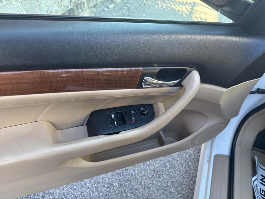 2007 Honda Accord Cpe 2dr V6 AT EX-L, available for sale in Worcester, Massachusetts | Worcester Auto Outlet LLC. Worcester, Massachusetts 2007 Honda Accord Cpe 2dr V6 AT EX-L, available for sale in Worcester, Massachusetts | Worcester Auto Outlet LLC. Worcester, Massachusetts