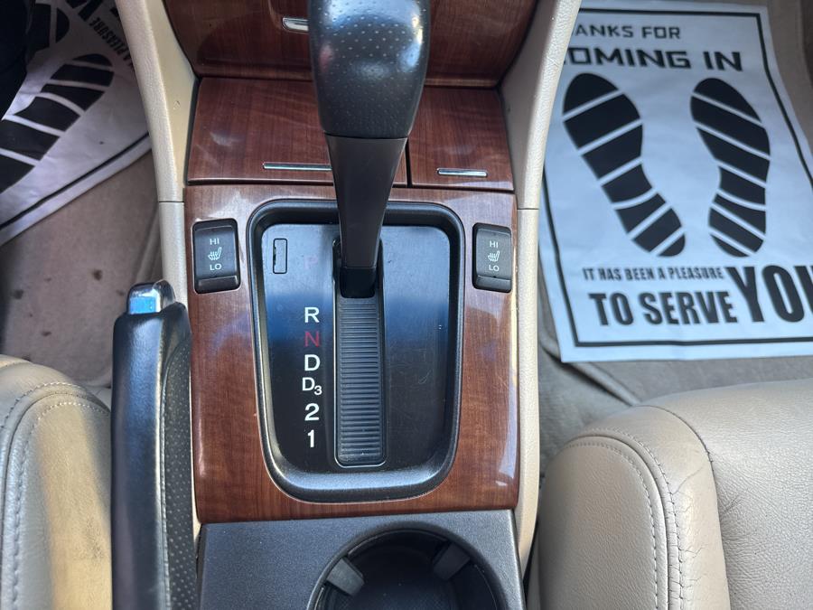 2007 Honda Accord Cpe 2dr V6 AT EX-L, available for sale in Worcester, Massachusetts | Worcester Auto Outlet LLC. Worcester, Massachusetts 2007 Honda Accord Cpe 2dr V6 AT EX-L, available for sale in Worcester, Massachusetts | Worcester Auto Outlet LLC. Worcester, Massachusetts