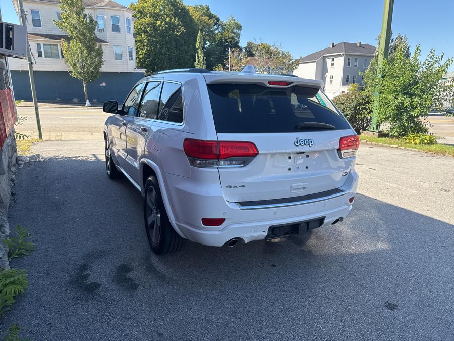 2015 Jeep Grand Cherokee 4WD 4dr Overland, available for sale in Worcester, Massachusetts | Worcester Auto Outlet LLC. Worcester, Massachusetts 2015 Jeep Grand Cherokee 4WD 4dr Overland, available for sale in Worcester, Massachusetts | Worcester Auto Outlet LLC. Worcester, Massachusetts