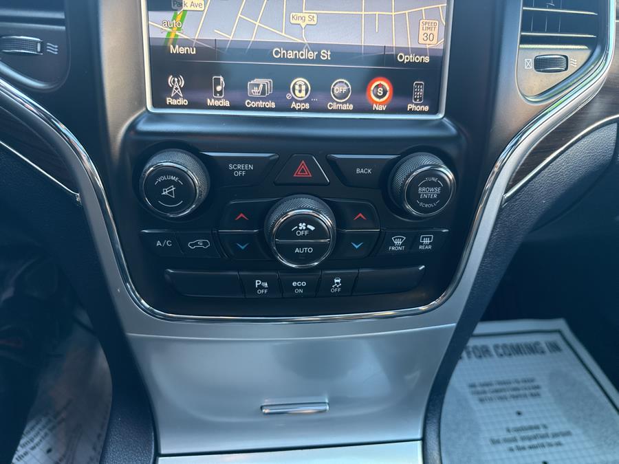 2015 Jeep Grand Cherokee 4WD 4dr Overland, available for sale in Worcester, Massachusetts | Worcester Auto Outlet LLC. Worcester, Massachusetts 2015 Jeep Grand Cherokee 4WD 4dr Overland, available for sale in Worcester, Massachusetts | Worcester Auto Outlet LLC. Worcester, Massachusetts