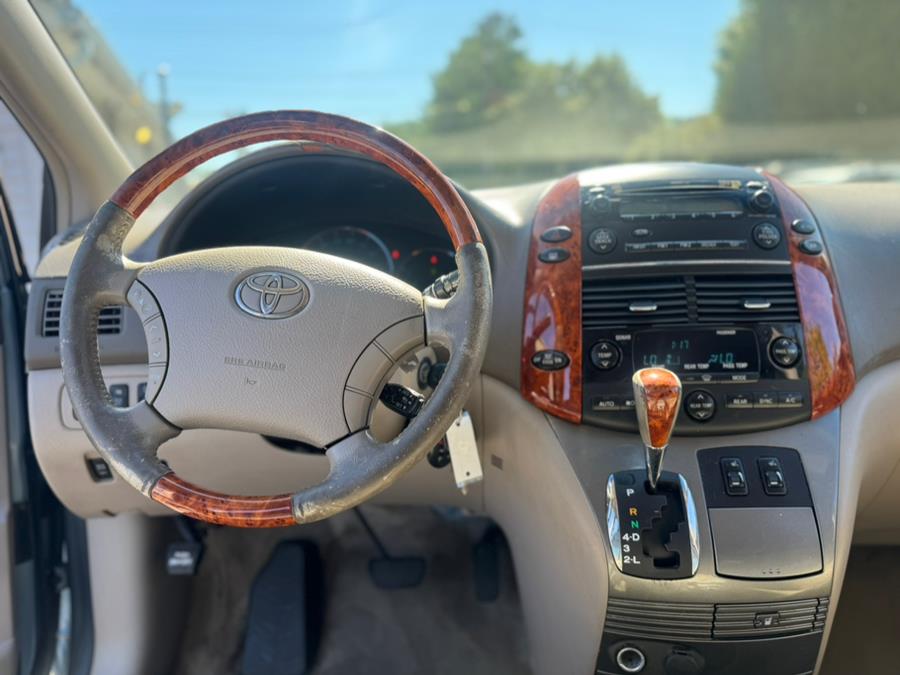 2006 Toyota Sienna 5dr XLE LTD FWD 7-Passenger (Natl), available for sale in BURLINGTON, New Jersey | Tri States Auto Group. BURLINGTON, New Jersey 2006 Toyota Sienna 5dr XLE LTD FWD 7-Passenger (Natl), available for sale in BURLINGTON, New Jersey | Tri States Auto Group. BURLINGTON, New Jersey