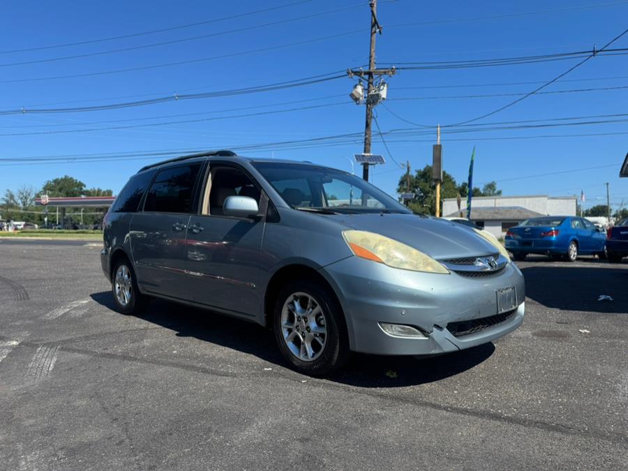 2006 Toyota Sienna 5dr XLE LTD FWD 7-Passenger (Natl), available for sale in BURLINGTON, New Jersey | Tri States Auto Group. BURLINGTON, New Jersey 2006 Toyota Sienna 5dr XLE LTD FWD 7-Passenger (Natl), available for sale in BURLINGTON, New Jersey | Tri States Auto Group. BURLINGTON, New Jersey