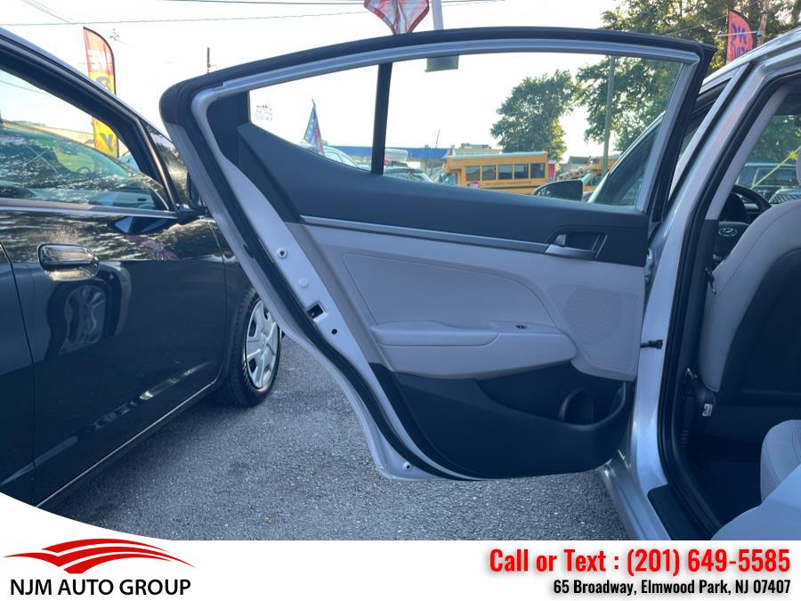 2017 Hyundai Elantra SE 2.0L Auto (Ulsan Plant), available for sale in Elmwood Park, New Jersey | NJM Auto Group. Elmwood Park, New Jersey 2017 Hyundai Elantra SE 2.0L Auto (Ulsan Plant), available for sale in Elmwood Park, New Jersey | NJM Auto Group. Elmwood Park, New Jersey