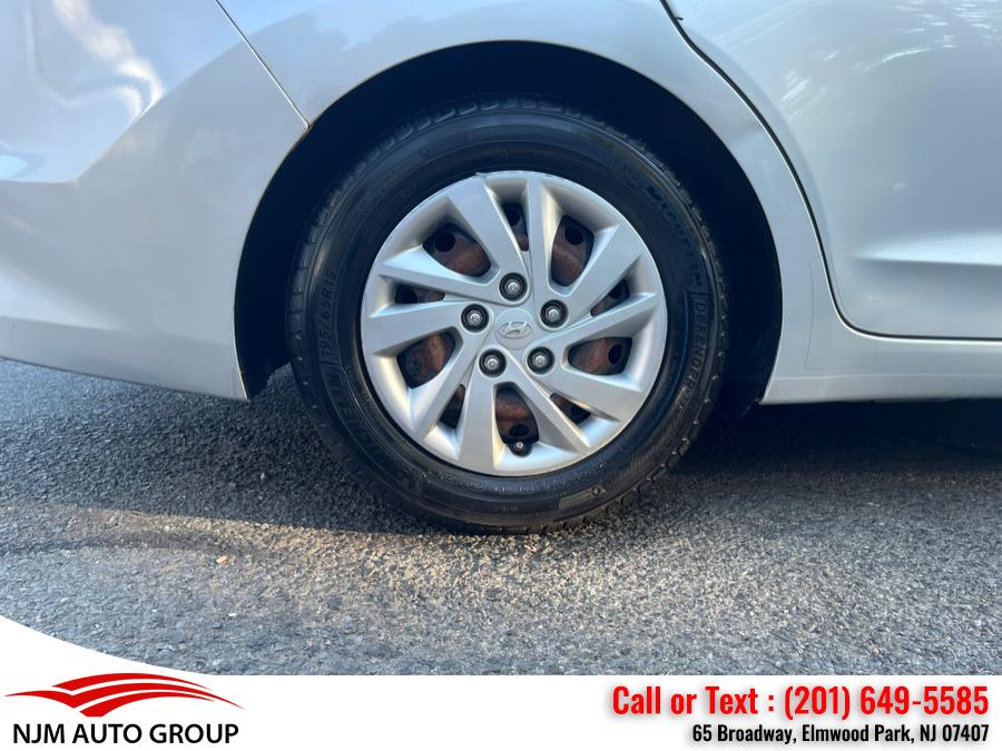 2017 Hyundai Elantra SE 2.0L Auto (Ulsan Plant), available for sale in Elmwood Park, New Jersey | NJM Auto Group. Elmwood Park, New Jersey 2017 Hyundai Elantra SE 2.0L Auto (Ulsan Plant), available for sale in Elmwood Park, New Jersey | NJM Auto Group. Elmwood Park, New Jersey
