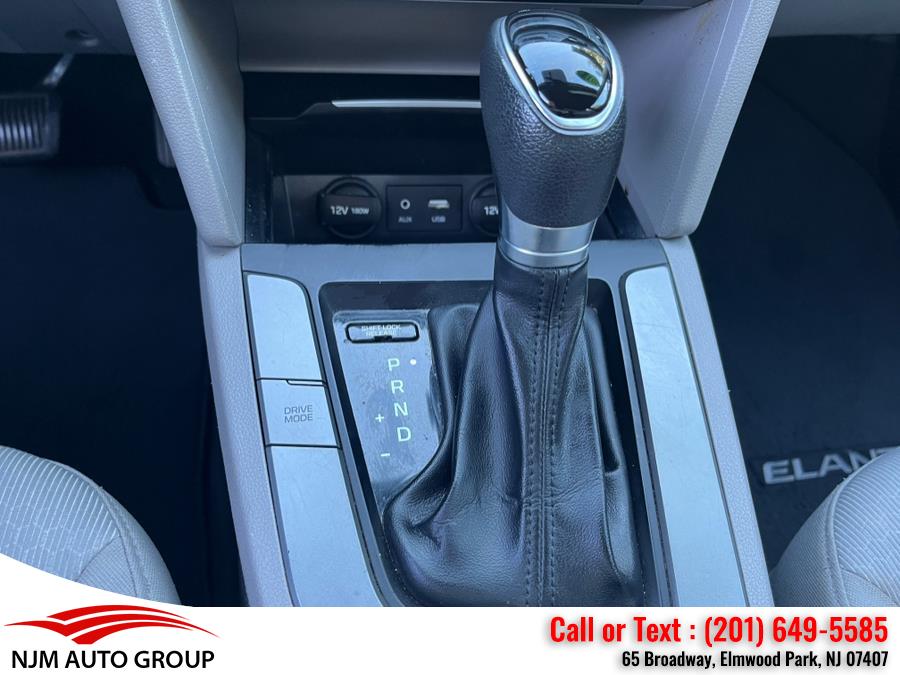 2017 Hyundai Elantra SE 2.0L Auto (Ulsan Plant), available for sale in Elmwood Park, New Jersey | NJM Auto Group. Elmwood Park, New Jersey 2017 Hyundai Elantra SE 2.0L Auto (Ulsan Plant), available for sale in Elmwood Park, New Jersey | NJM Auto Group. Elmwood Park, New Jersey