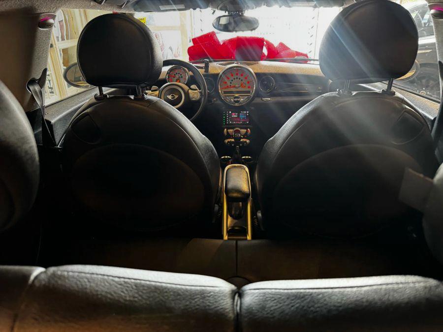 2009 Mini Hardtop Cooper Hatchback 2D, available for sale in Santa Ana, California | K&T Motor LLC. Santa Ana, California 2009 Mini Hardtop Cooper Hatchback 2D, available for sale in Santa Ana, California | K&T Motor LLC. Santa Ana, California