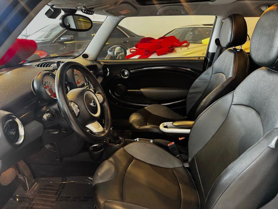 2009 Mini Hardtop Cooper Hatchback 2D, available for sale in Santa Ana, California | K&T Motor LLC. Santa Ana, California 2009 Mini Hardtop Cooper Hatchback 2D, available for sale in Santa Ana, California | K&T Motor LLC. Santa Ana, California