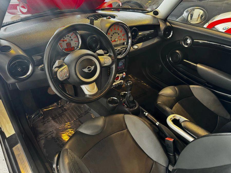 2009 Mini Hardtop Cooper Hatchback 2D, available for sale in Santa Ana, California | K&T Motor LLC. Santa Ana, California 2009 Mini Hardtop Cooper Hatchback 2D, available for sale in Santa Ana, California | K&T Motor LLC. Santa Ana, California