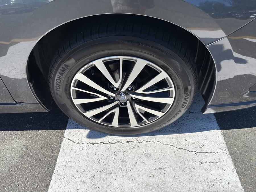 2018 Subaru Legacy 2.5i Premium, available for sale in Waterbury, Connecticut | National Auto Brokers, Inc.. Waterbury, Connecticut 2018 Subaru Legacy 2.5i Premium, available for sale in Waterbury, Connecticut | National Auto Brokers, Inc.. Waterbury, Connecticut
