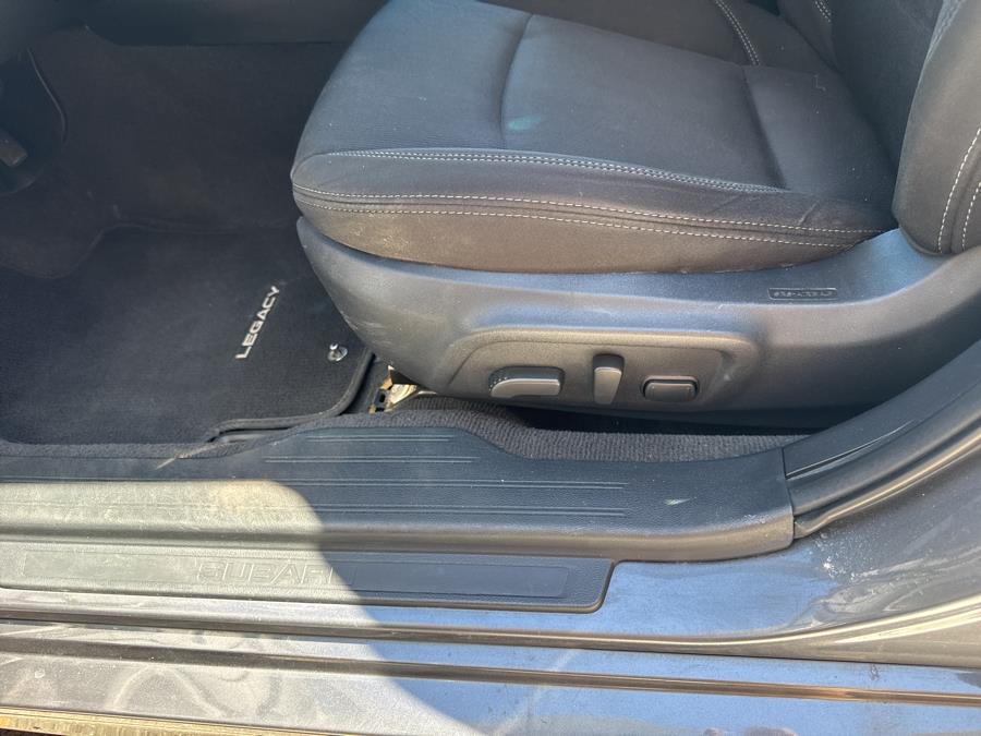 2018 Subaru Legacy 2.5i Premium, available for sale in Waterbury, Connecticut | National Auto Brokers, Inc.. Waterbury, Connecticut 2018 Subaru Legacy 2.5i Premium, available for sale in Waterbury, Connecticut | National Auto Brokers, Inc.. Waterbury, Connecticut