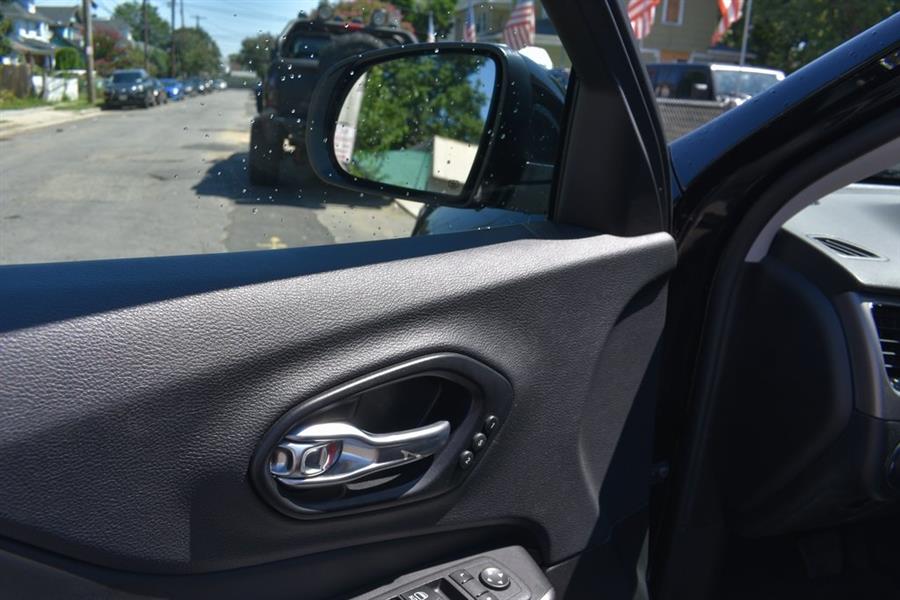 2022 Jeep Cherokee Limited, available for sale in Hempstead, New York | Certified Automotive Group. Hempstead, New York 2022 Jeep Cherokee Limited, available for sale in Hempstead, New York | Certified Automotive Group. Hempstead, New York