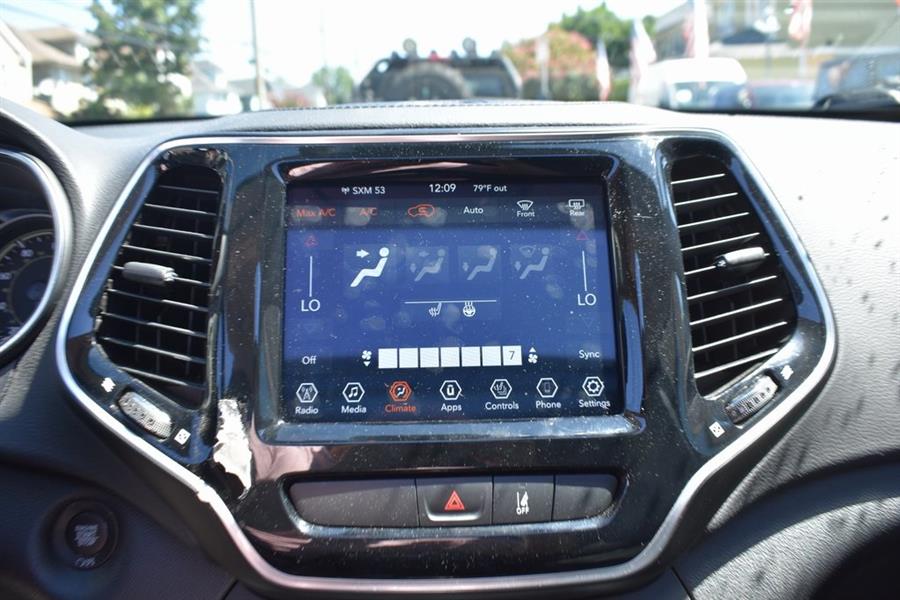 2022 Jeep Cherokee Limited, available for sale in Hempstead, New York | Certified Automotive Group. Hempstead, New York 2022 Jeep Cherokee Limited, available for sale in Hempstead, New York | Certified Automotive Group. Hempstead, New York